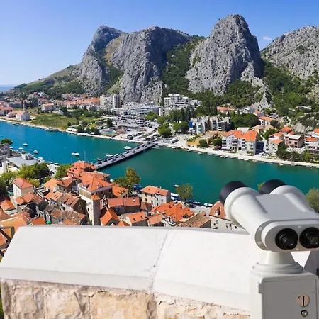 In With Sea View, Balcony, Air Conditioning, Wi-fi Apartamento Duće